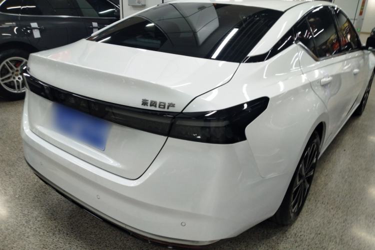 Used Nissan Teana 2026 Model Harmony Cockpit 2.0L Ultra-Comfort Edition
