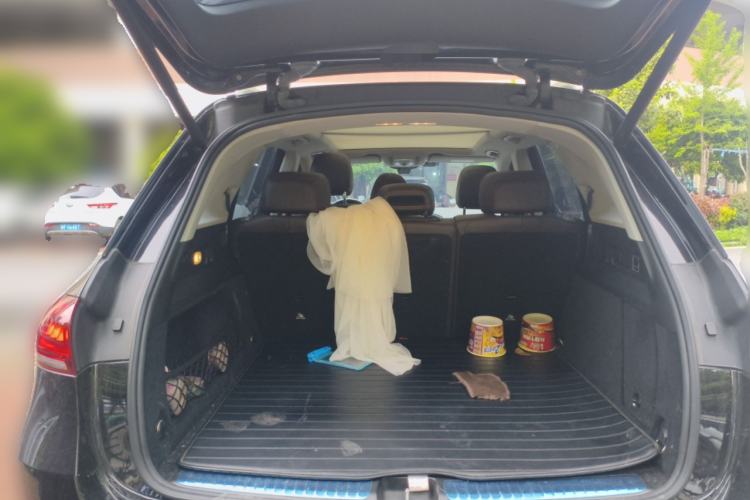 Used Mercedes-Benz GLE 2022 Facelifted GLE 350 4MATIC Fashion Edition Trunk