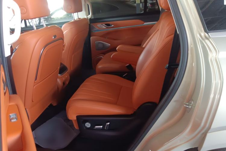 Used Wey Lanshan 2025 Four-Wheel Drive Max