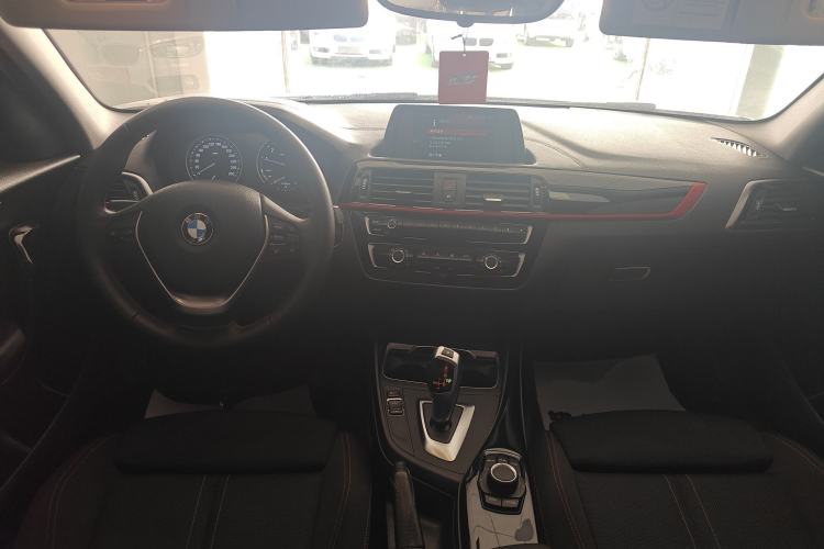 Used BMW 1 Series 2018 118i Sport Design Package