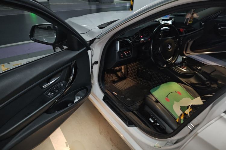 Used BMW 3 Series 2018 320Li Fashion Model Driver Seat