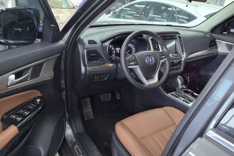 Used CHANGAN CS95 2017 2.0T Two-Wheel Drive Zhiyuan Edition Driver Seat