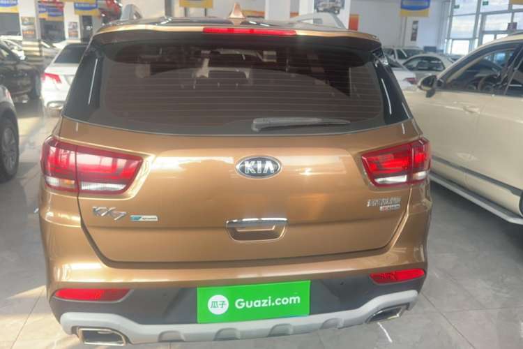 Used Kia KX7 2017 2.0T Automatic Two-Wheel Drive GL 7-Seater
