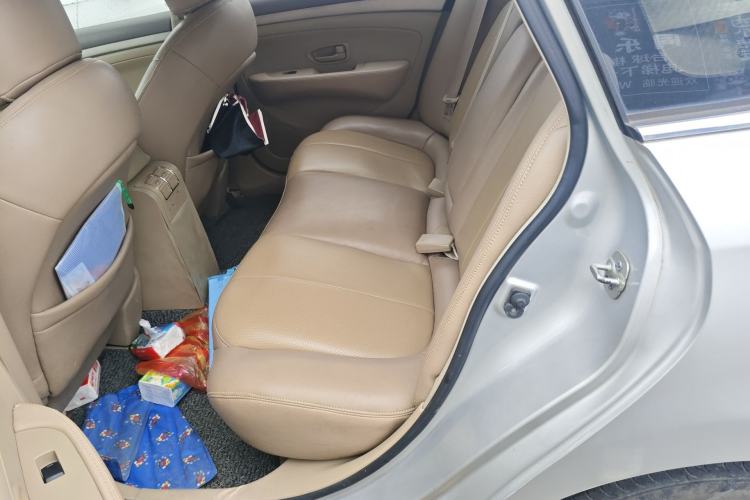 Used Nissan Sylphy 2016 Classic 1.6XE Automatic Leading Edition Left Rear Seat