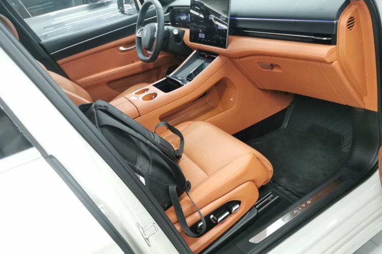 Used Hima AITO M5 2025 Extended-Range Ultra All-Wheel-Drive Version