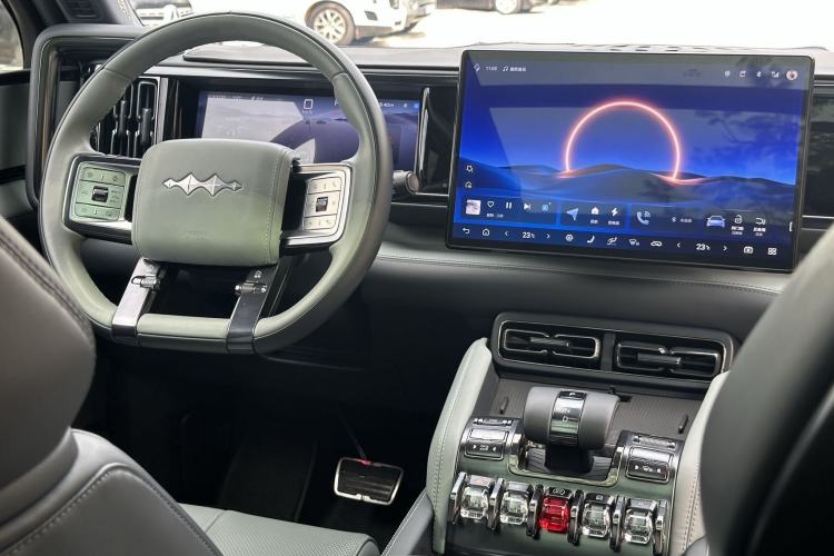 Used Formula Leopard Leopard 5 2023 Navigator Edition