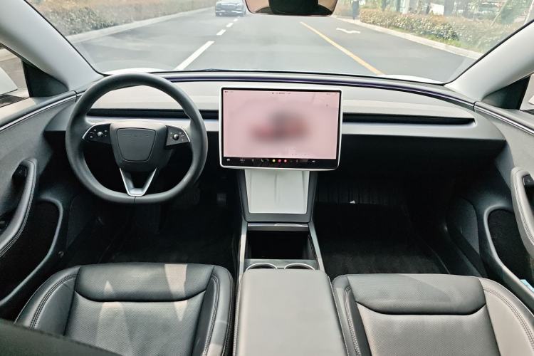 Used Tesla Model 3 2025 Rear-Wheel-Drive Version
