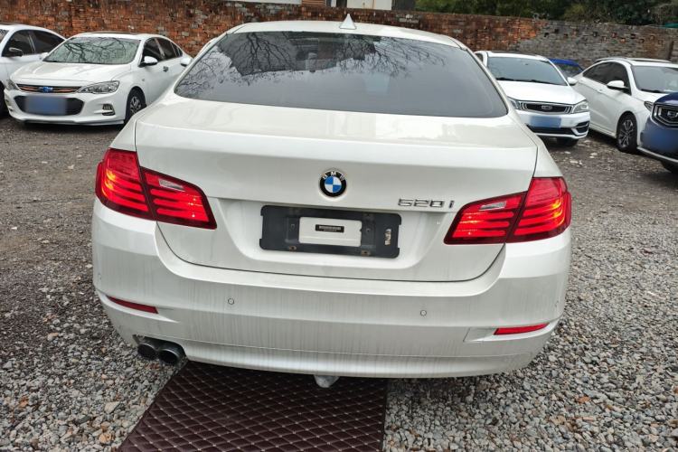 Used BMW 5 Series 2015 520i Elegant Edition