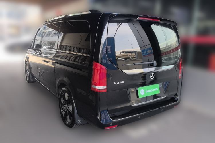 Used Mercedes-Benz V-Class 2020 V 260 Avantgarde Edition Rear Left 45 Deg