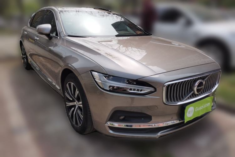 Used Volvo S90 2021 B5 Zhiyuan Luxury Edition Front Right 45 Deg