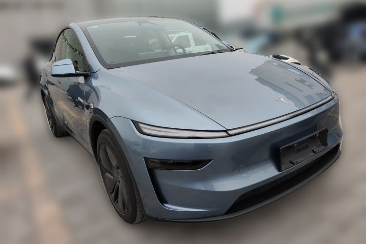 Used Tesla Model Y 2025 Rear-Wheel-Drive Version
