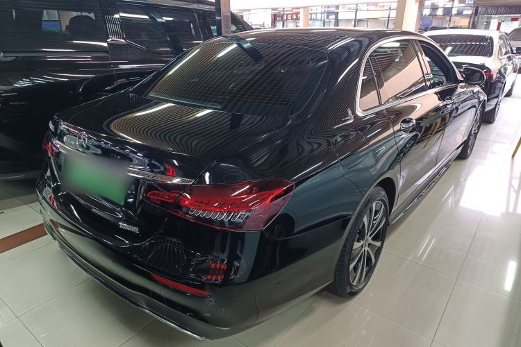 Used Mercedes-Benz E-Class New Energy 2022 Restyled E 350 e L Plug-in Hybrid Sports Sedan Rear Right 45 Deg