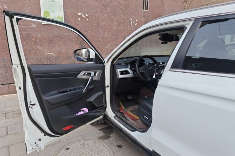 Used Geely Auto Emgrand X7 Sport 2016 1.8TD Automatic Smart Model
