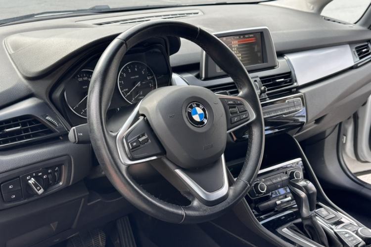 Used BMW 2 Series Active Tourer 2016 218i Fashion Model Interior 3