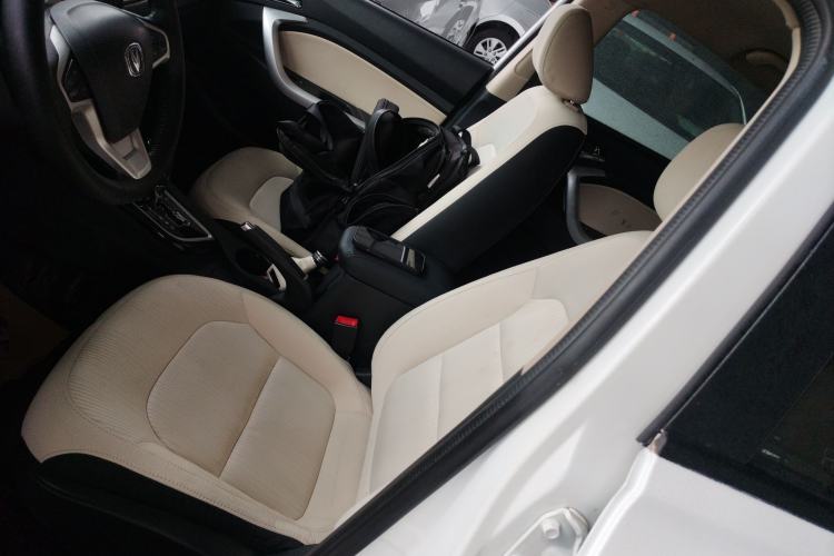 Used Changan Alsvin V7 2016 1.6L Automatic Joyful Model China V Standard