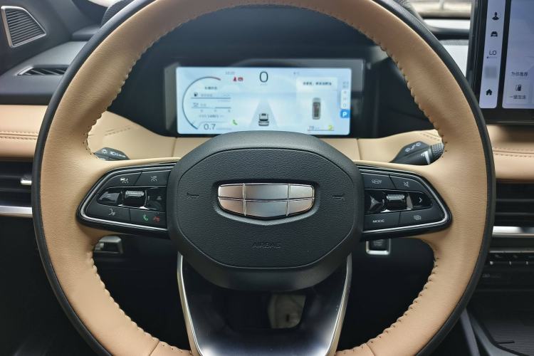 Used Geely Auto Haoyue L 2023 2.0T DCT Flagship Version