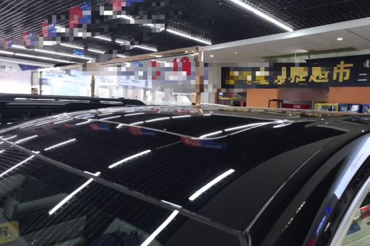 Used Denza D9 2022 DM-i 1040 Prestige Model Roof