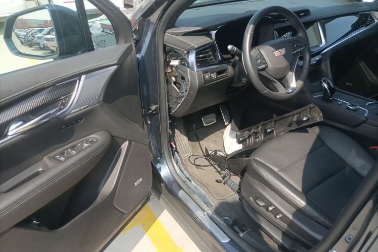 Used Cadillac XT6 2025 2.0T Six-Seater Four-Wheel-Drive Platinum Executive Black Label Version