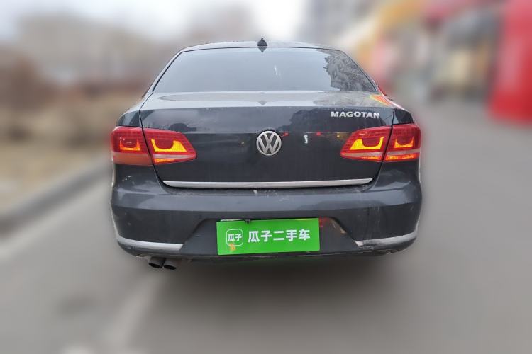 Used Volkswagen Magotan 2012 Revised 1.8TSI Luxury Version Rear