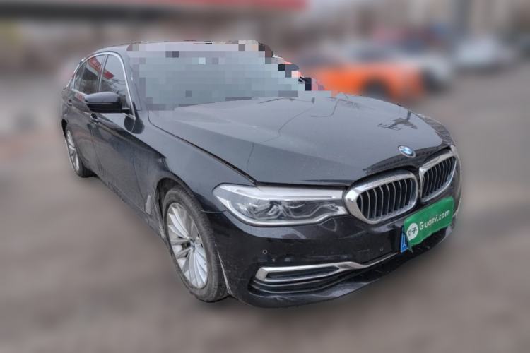 Used BMW 5 Series 2020 530Li Luxury Edition Premium Package Front Right 45 Deg