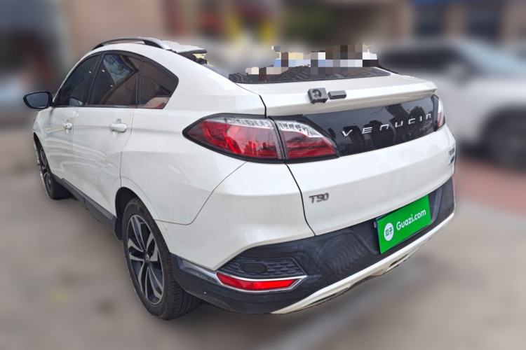 Used Venucia T90 2018 2.0L CVT Smart Connect Luxury Edition China V Standard