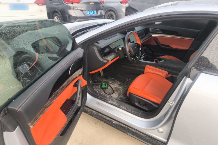 Used NETA S 2022 All-Electric 650 km Four-Wheel Drive Premium Version