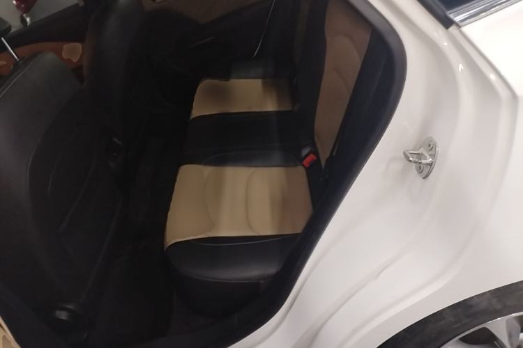 Used Chevrolet Monza 2020 320 Automatic Enjoyment Edition Left Rear Seat