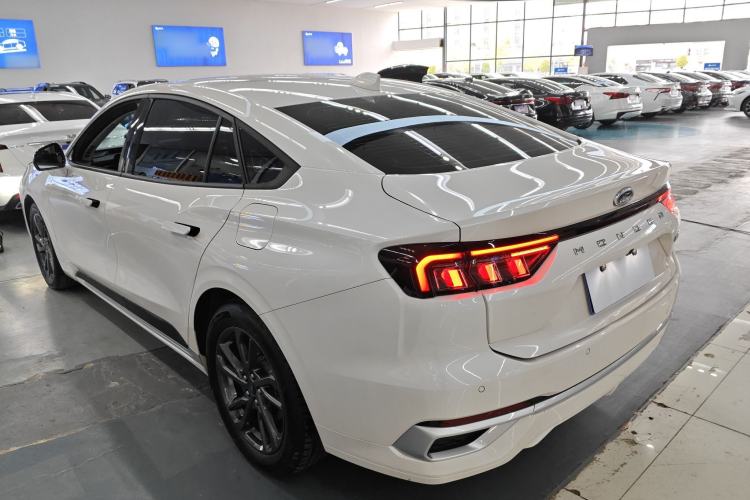 Used Ford Mondeo 2025 1.5T EcoBoost Luxury Version