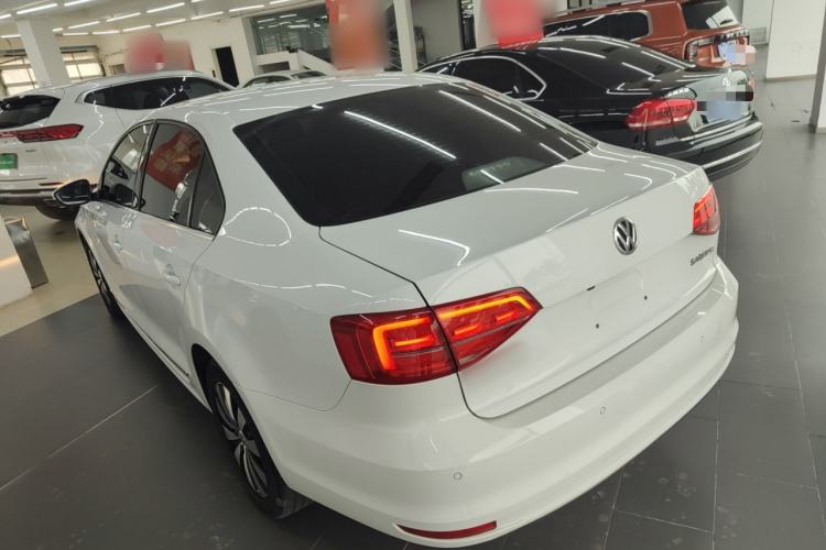 Used Volkswagen Sagitar 2018 1.6L Automatic Comfort Model
