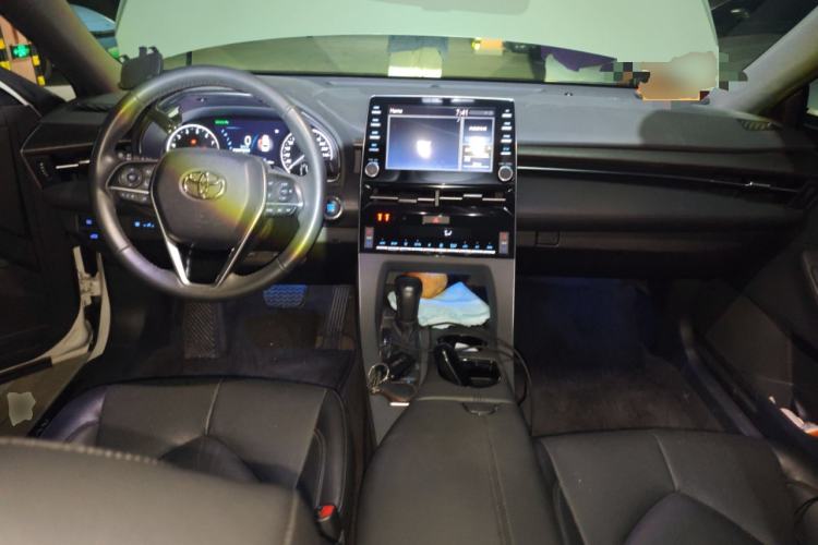 Used Toyota Avalon 2019 2.0L XLE Premium Edition China VI