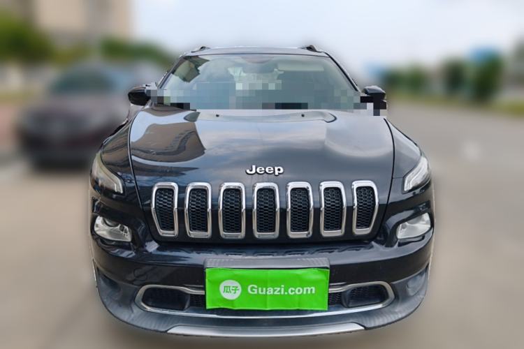 Used Jeep Cherokee 2017 2.4L Leading Smart Edition
