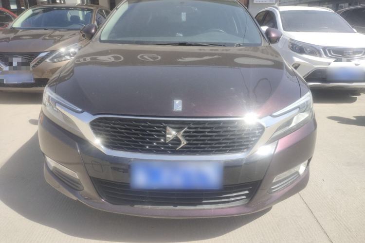 Used DS 5LS 2014 1.8L automatic Comfort version VTi140 Front