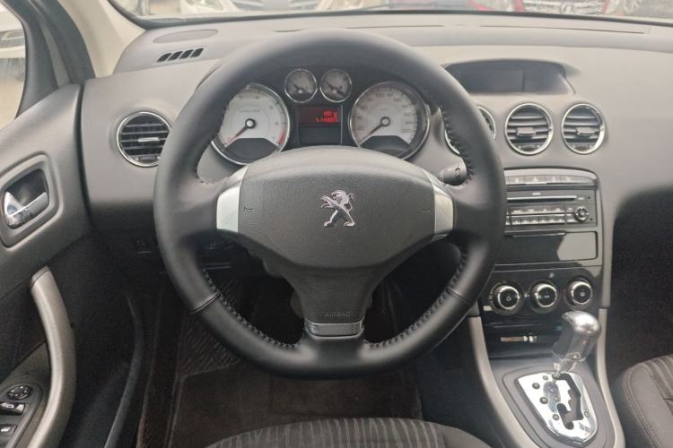 Used Peugeot 408 2013 2.0L Automatic Comfort Edition
