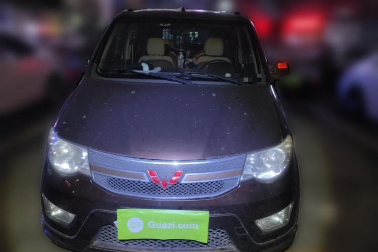 Used Wuling Hongguang 2014 1.5L S Standard Version
