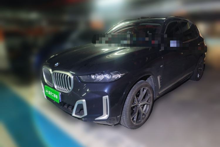 Used BMW X5 2023 xDrive 30Li Luxury M Sport Package