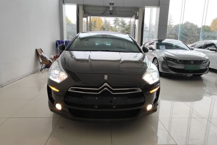 Used DS 5 2014 1.6T Elegant Version THP160