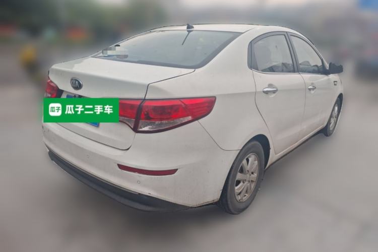 Used Kia K2 2015 Sedan 1.4L MT GLS