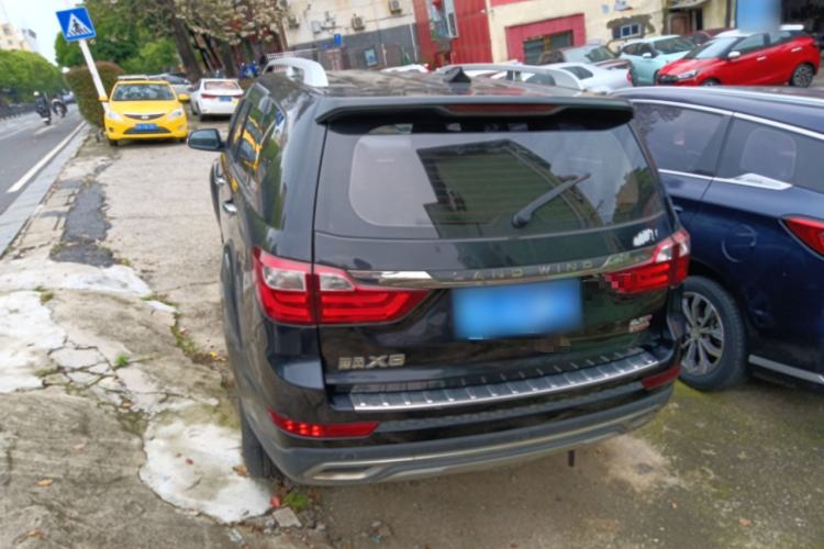 Used Land X8 2017 2.0T Gasoline 4x2 Luxury Edition Rear