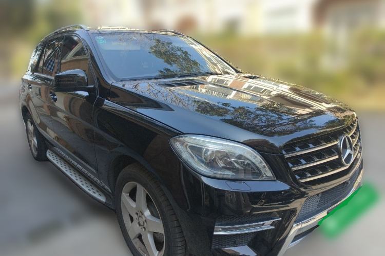 Used Mercedes-Benz M-Class 2014 ML 400 4MATIC Luxury Model
