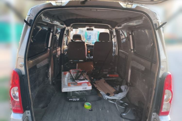 Used Wuling Rongguang 2011 1.2L Base Version
