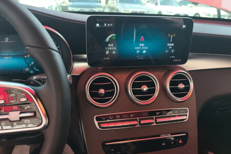 Used Mercedes-Benz GLC 2020 GLC 260 L 4MATIC Luxury Model
