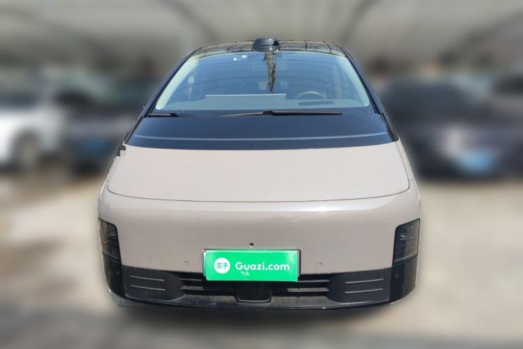 Used Li Auto MEGA 2024 Ultra Model
