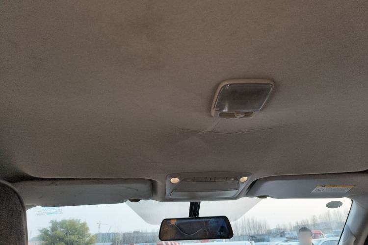 Used Nissan Navara 2017 2.5L Automatic 2WD Luxury Edition QR25
