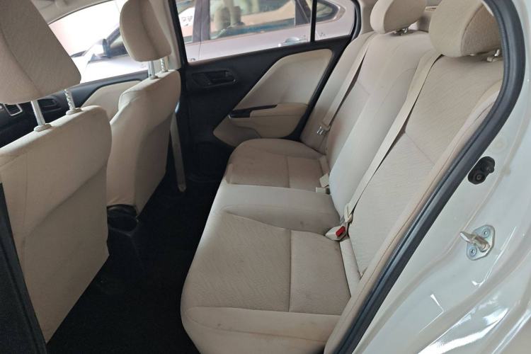 Used Honda Greiz 2016 1.5L CVT Classic Edition

