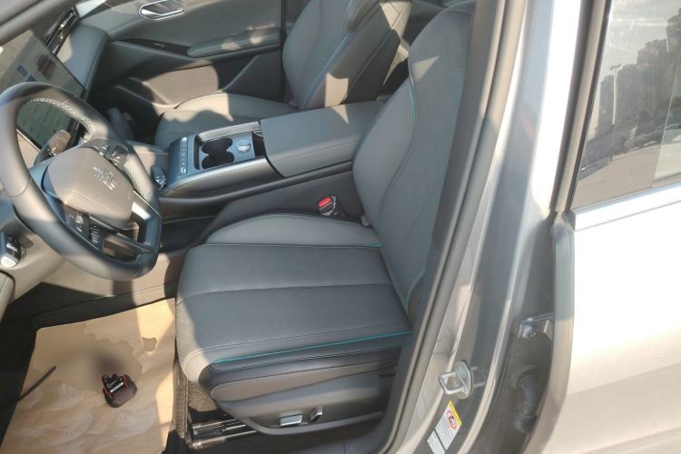 Used BYD Qin L 2025 EV 545KM Excellence Edition Left Front Seat