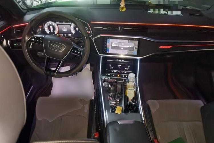 Used Audi A6L 2019 40 TFSI Luxury Dynamic Model
