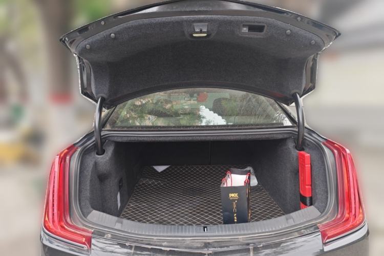 Used Cadillac XTS 2018 28T Tech Edition Trunk