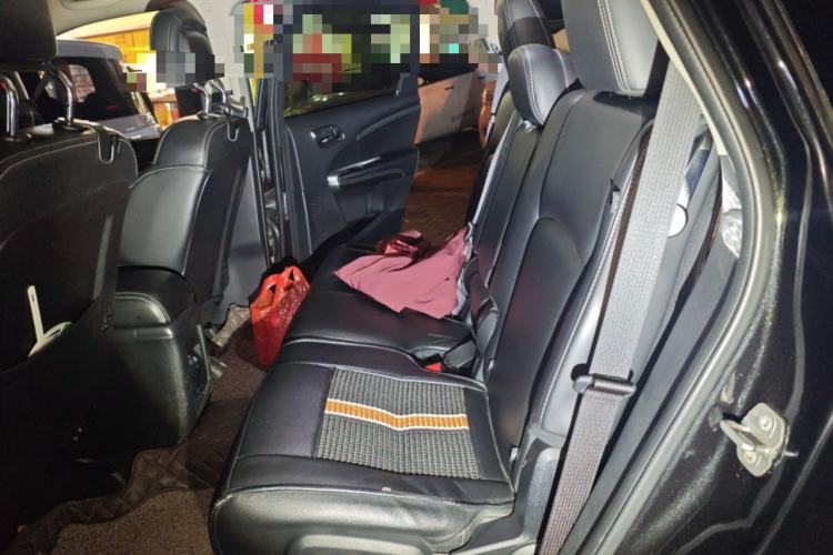 Used Fiat Freemont 2012 2.4L Luxury Edition
