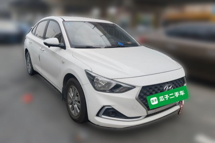 Used Hyundai Celesta 2018 1.6L Automatic GL Enjoyment Version China V Standard Front Right 45 Deg