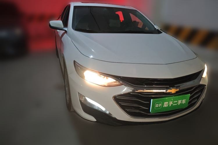 Used Chevrolet Malibu XL 2023 1.5T Elite Edition Front Right 45 Deg